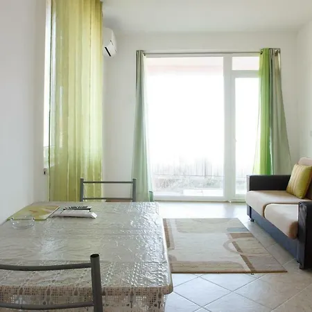 Sea View In Apartament *